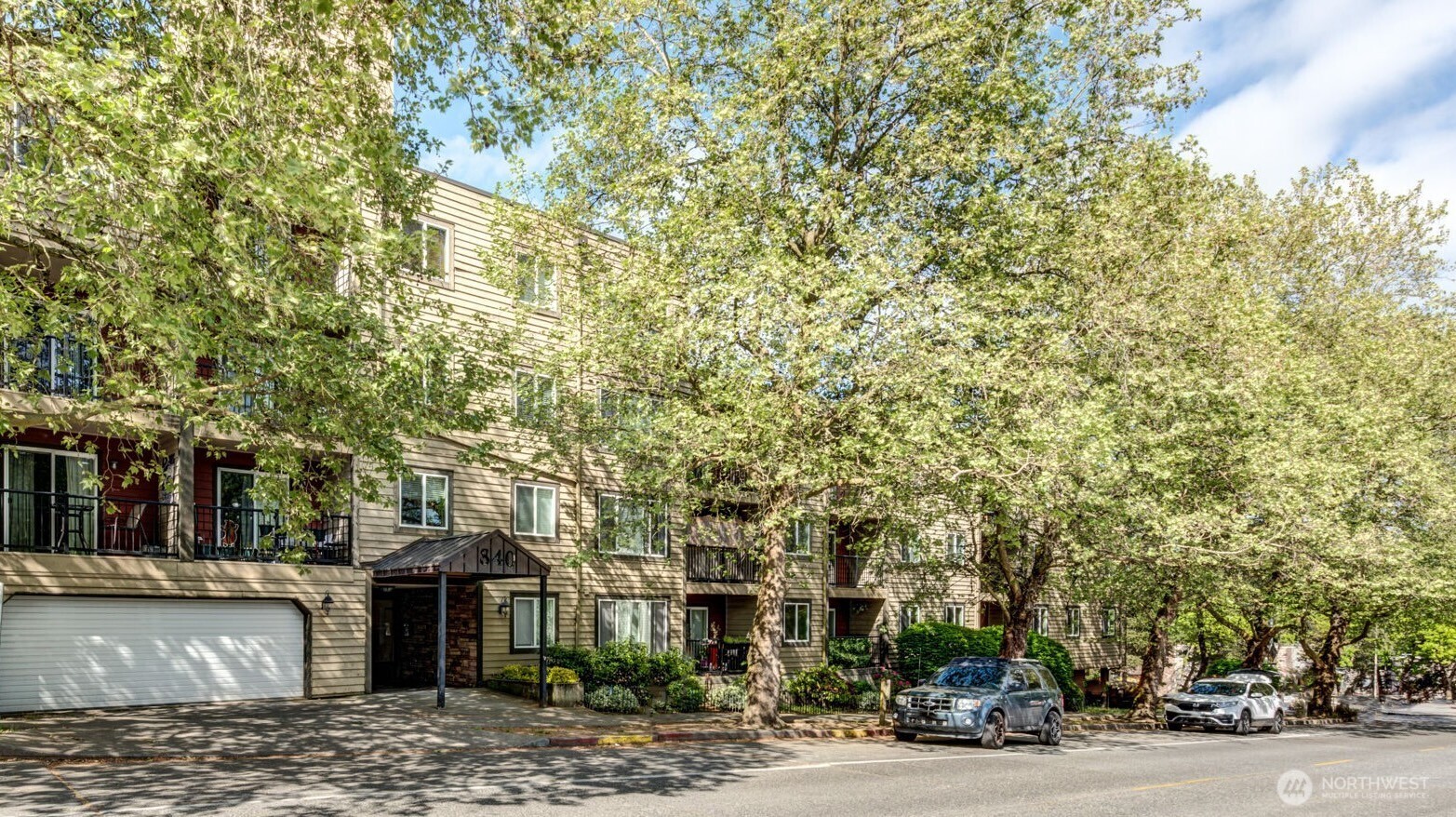 840 NE 125th Street #206