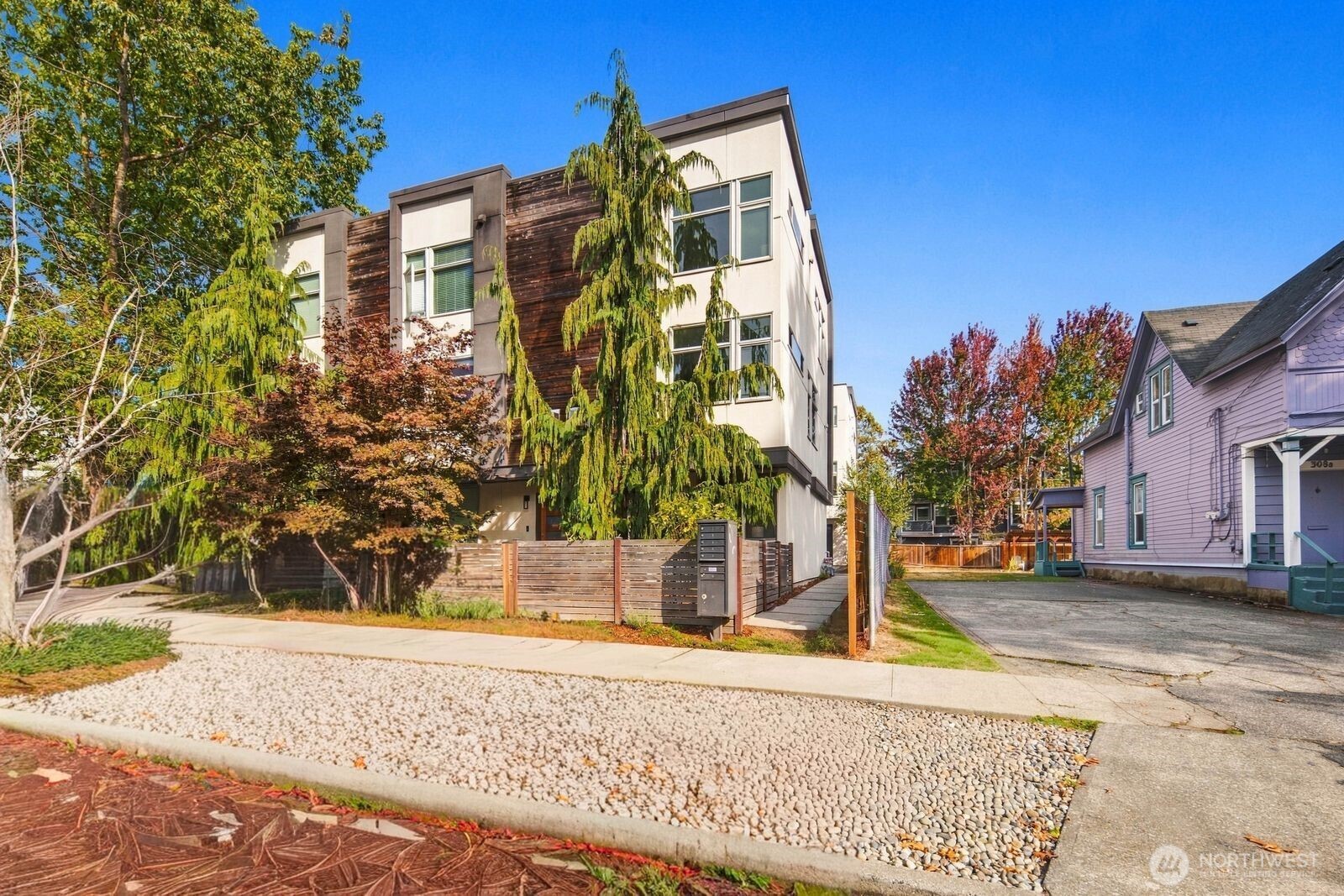 304 26th Avenue S #C