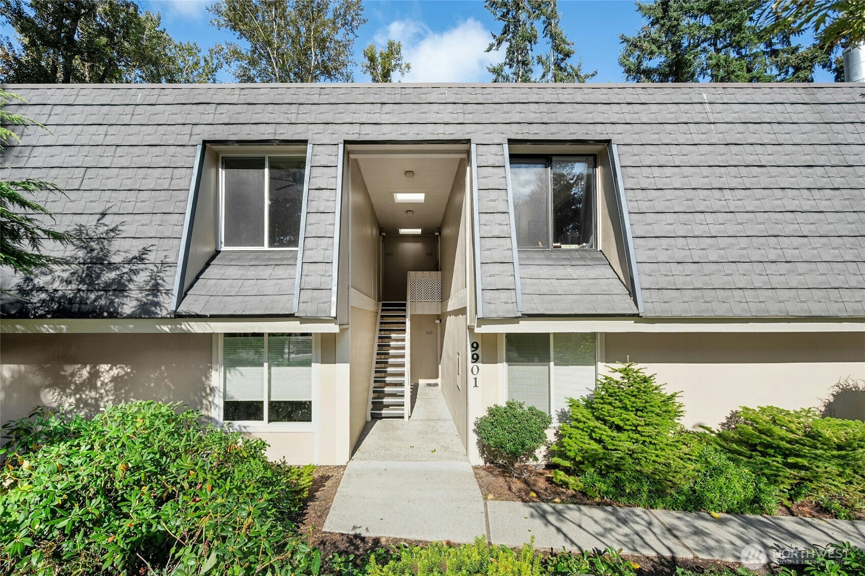 9901 NE 124th Street #504