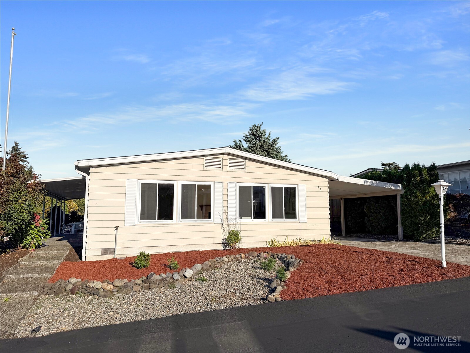 2500 Alder Street #42