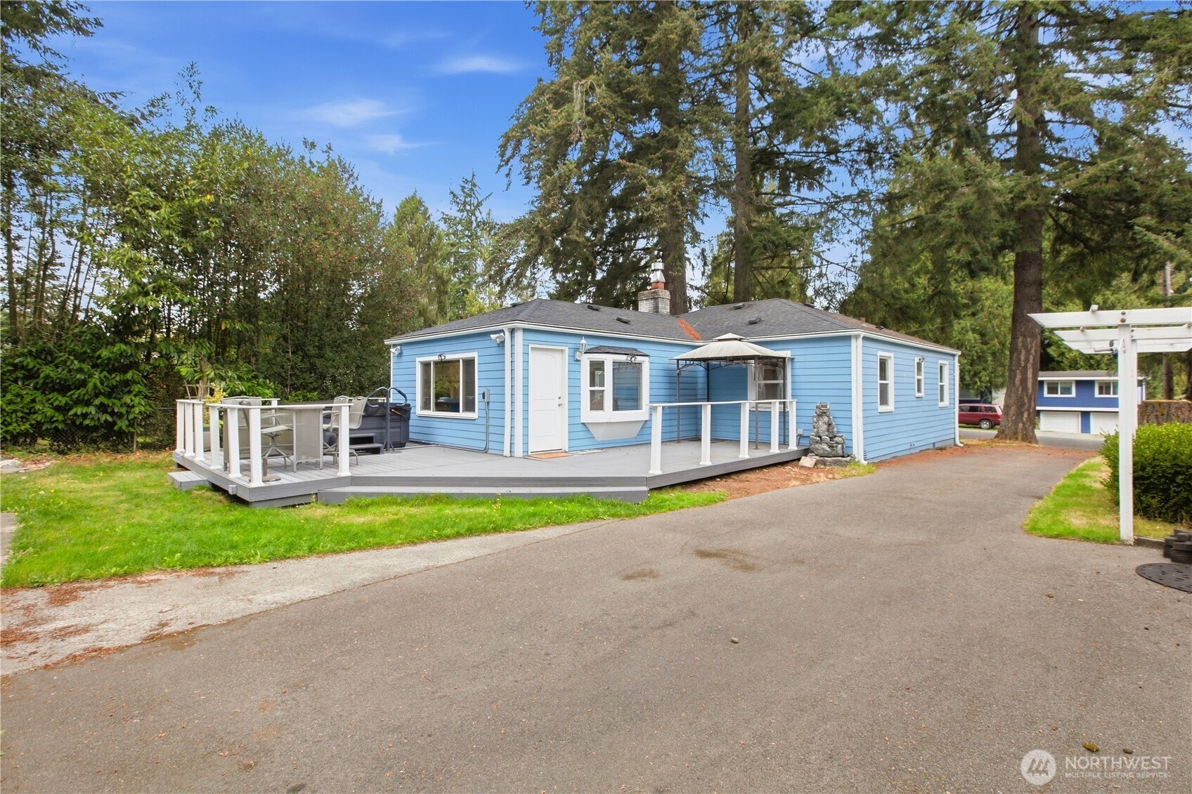1533 NE 166th Street