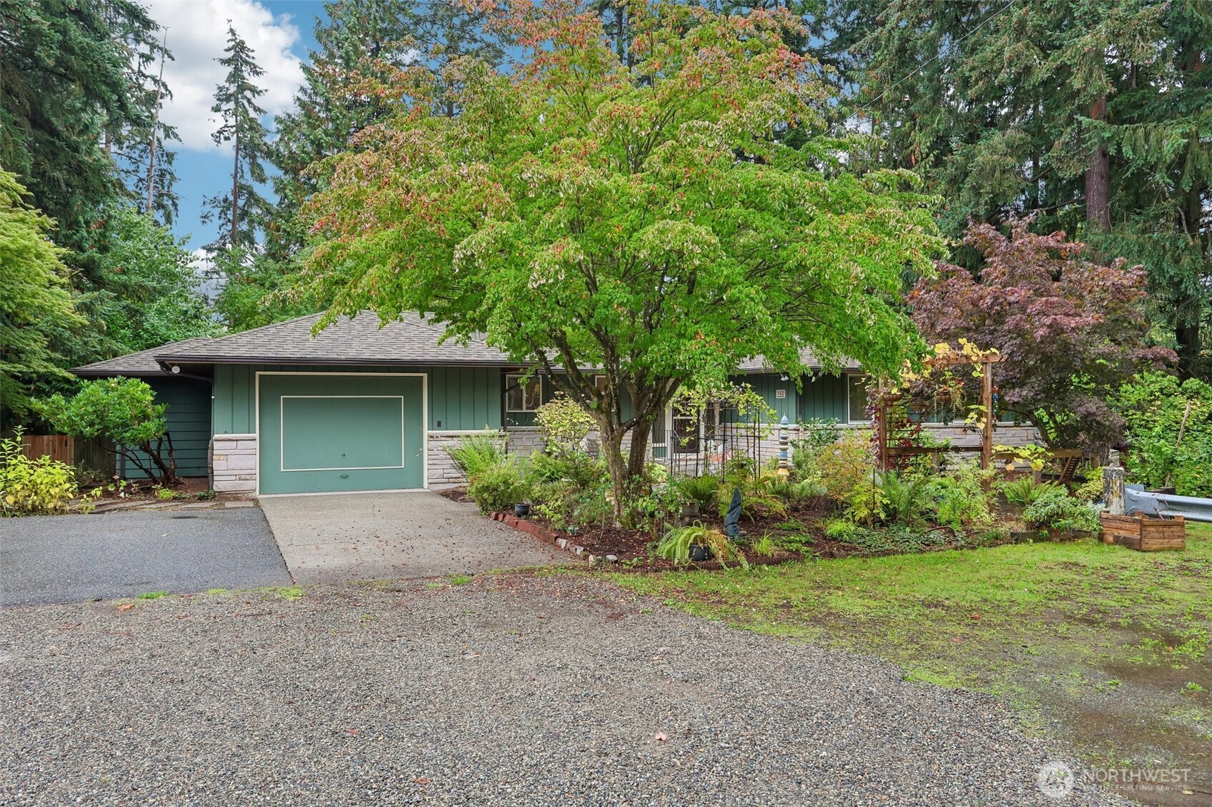6115 NE 185th Street