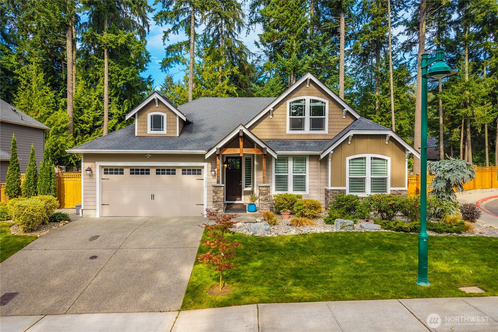 3413 Fox Court