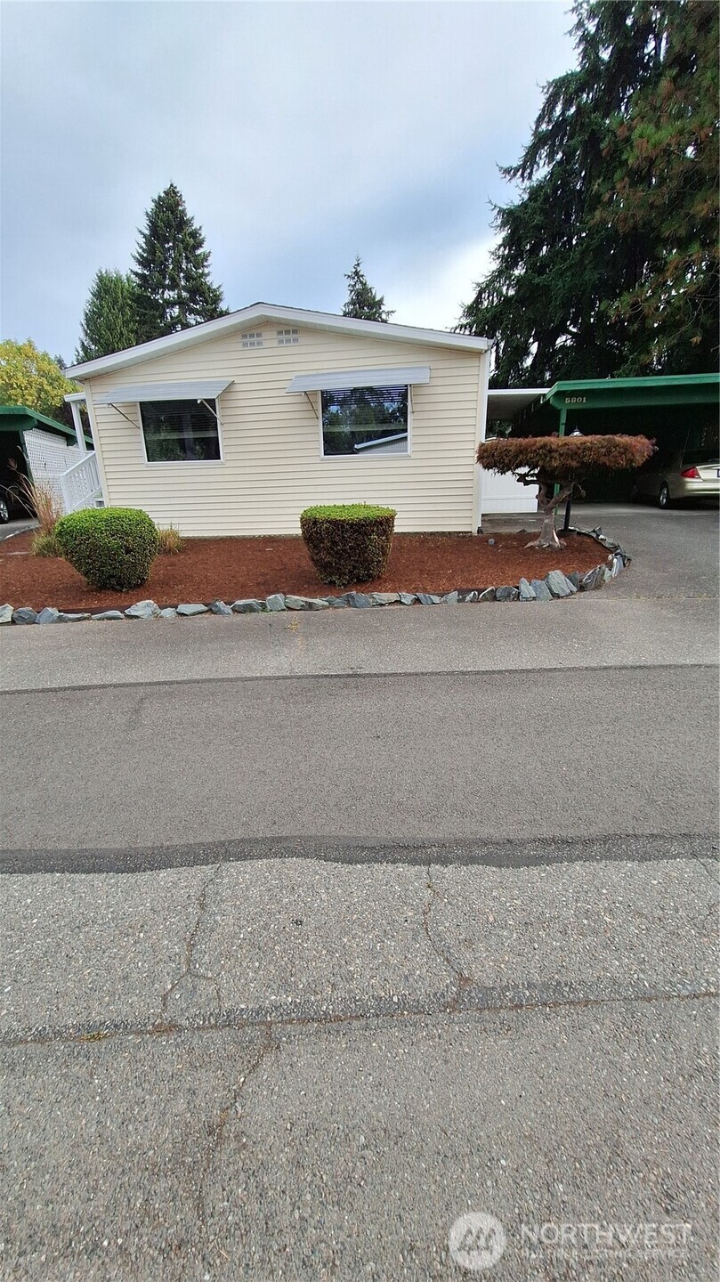 5801 117th Avenue Ct E #23