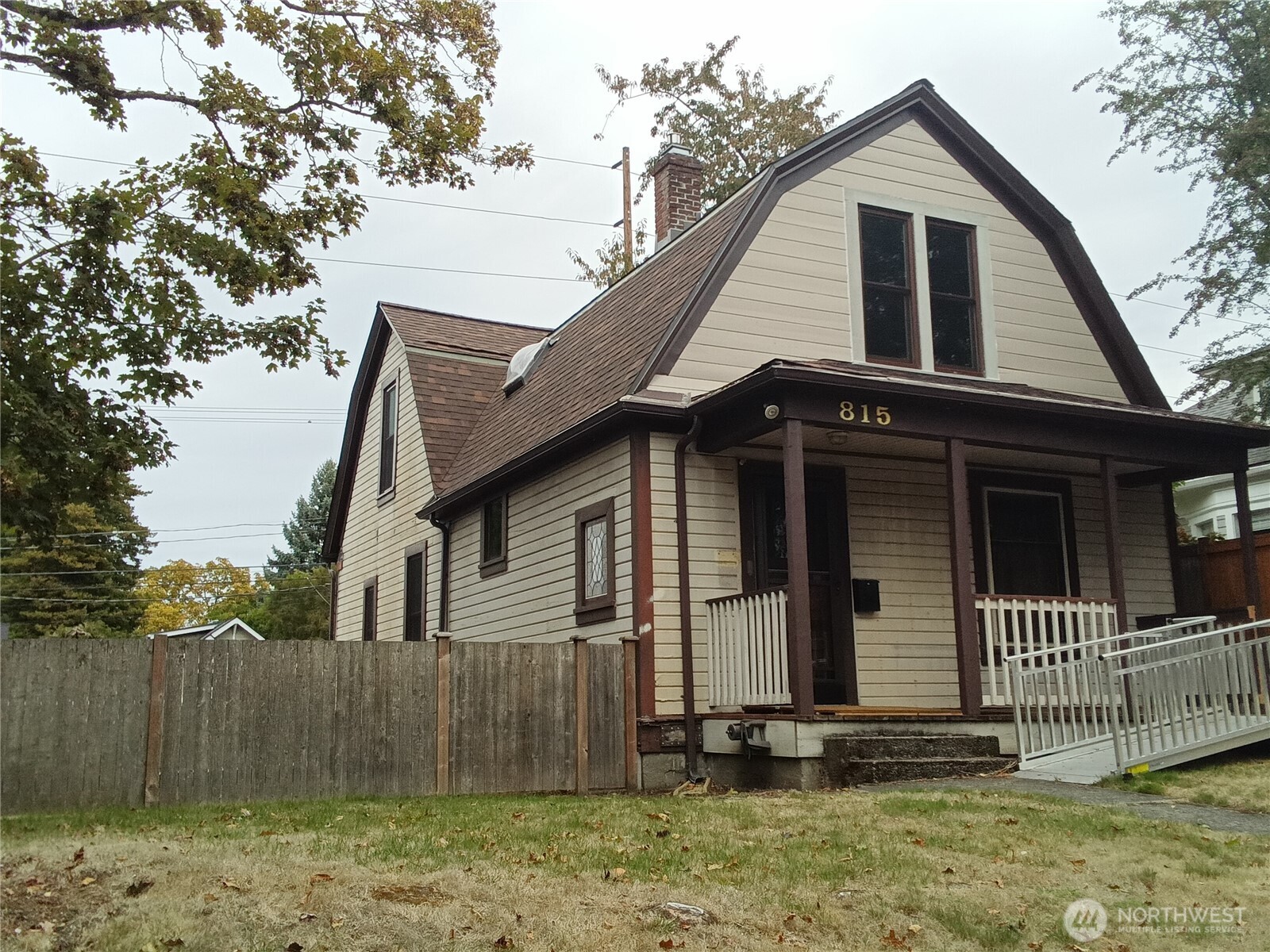 815 N Cushman Avenue