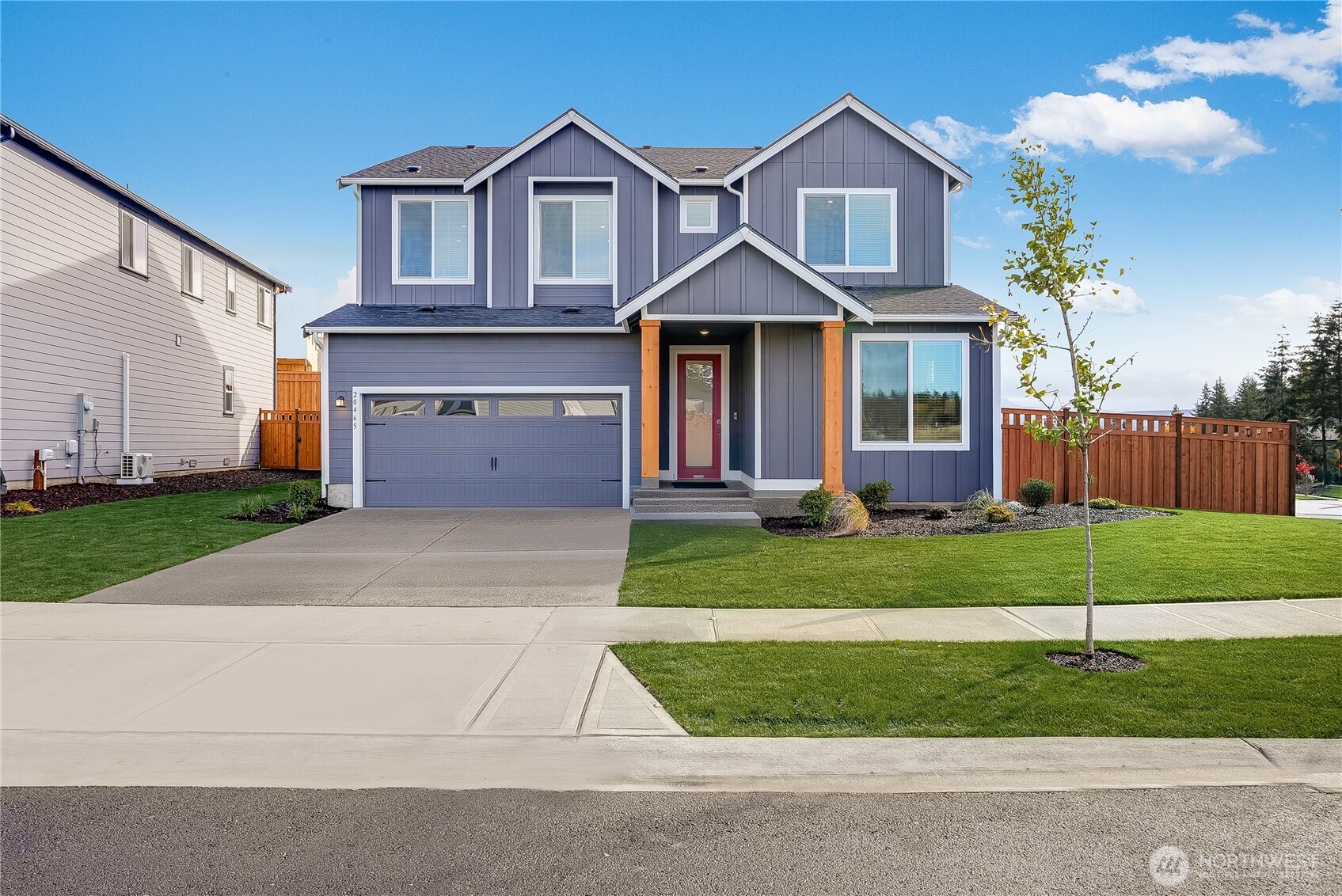 4985 Capilano Lane SW