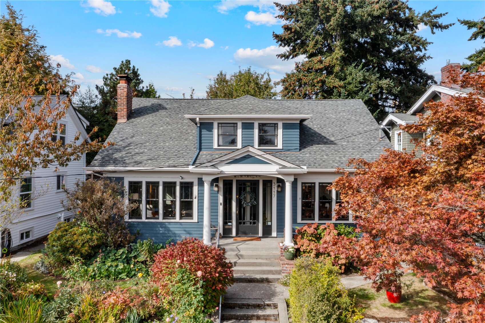 3117 Broadway E