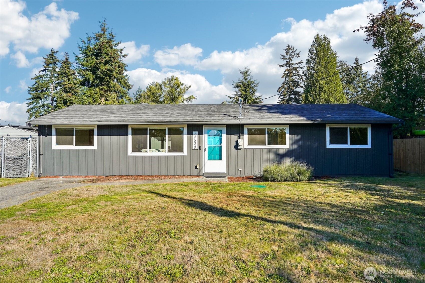 30628 2nd Avenue SW