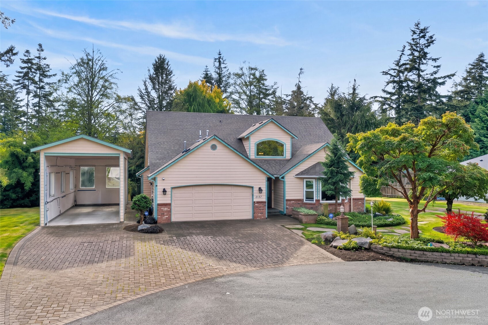 2137 Tilbury Lane
