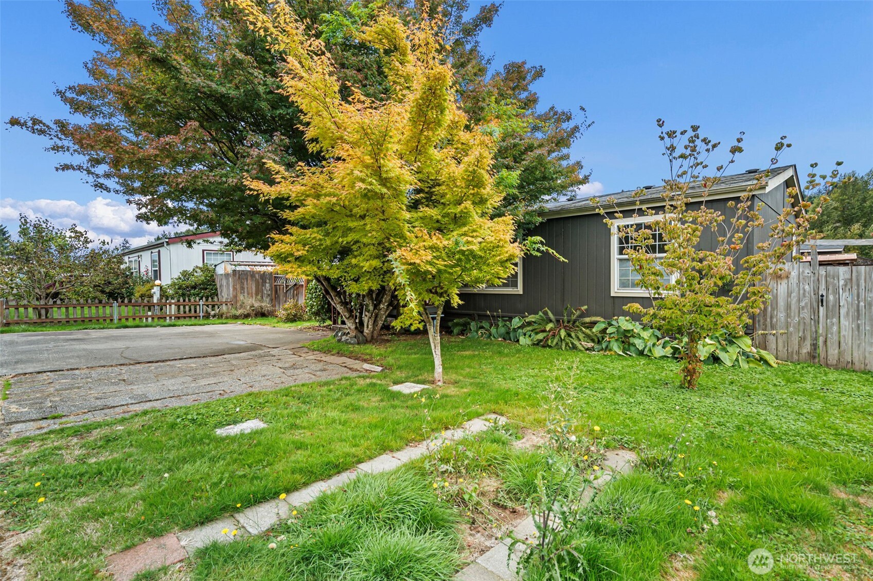 12418 143rd Avenue E