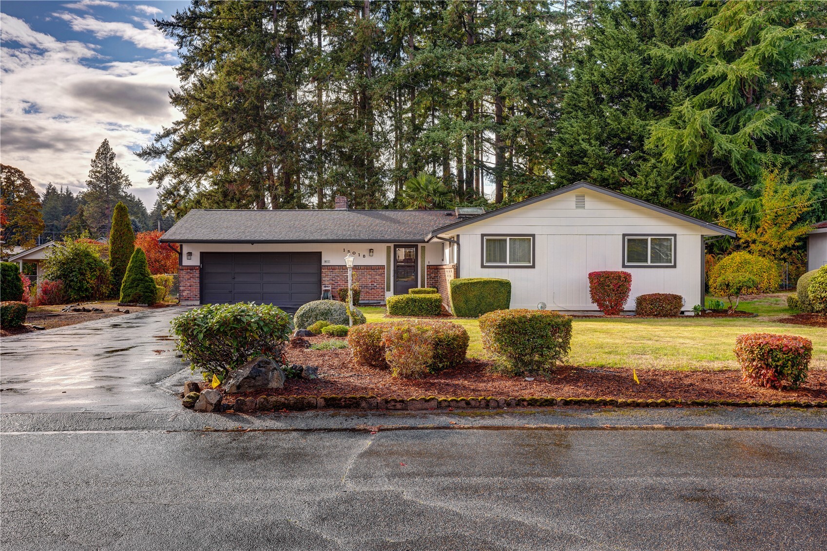15018 25th Avenue Ct E, Parkland, WA 98445, photo 2 of 35