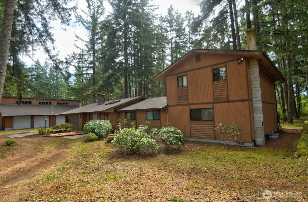 11125 Charm Road SE
