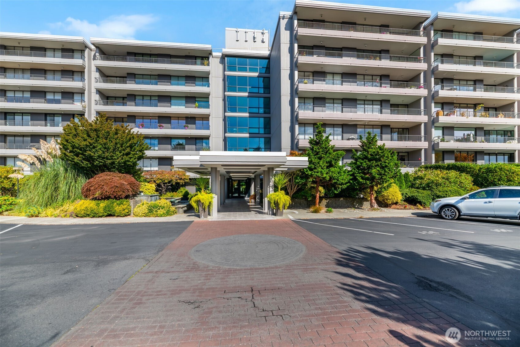 6535 Seaview Avenue NW #711B