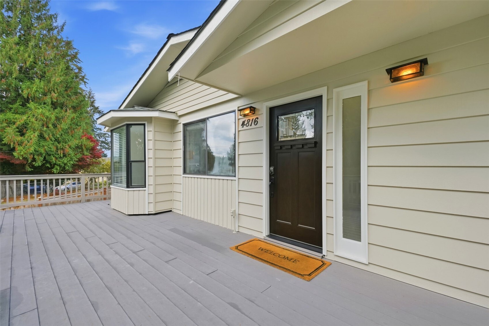 4816 Aqua Drive E, Bonney Lake, WA 98391-8606, photo 3 of 39