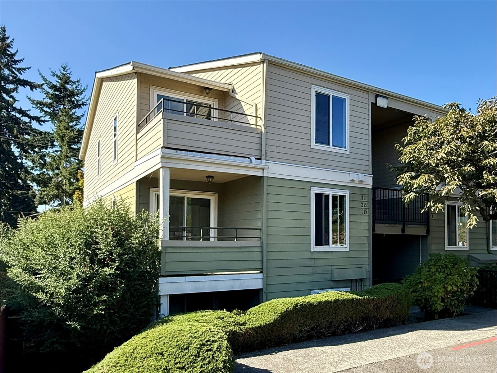 3233 NE 12th Street #215