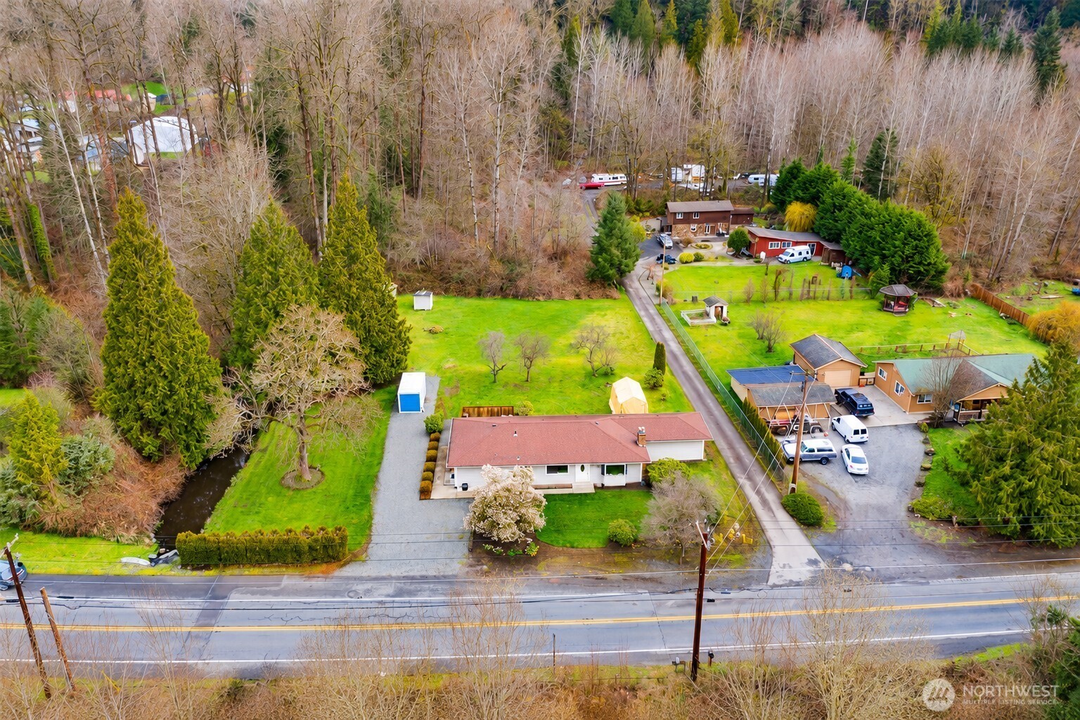 15408 SE Jones Road, Renton, WA 98058, photo 4 of 24