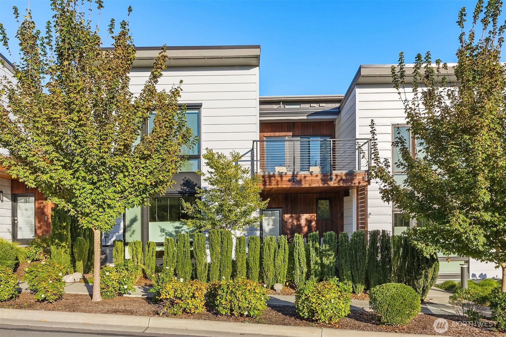 233 Ebi Lane NE