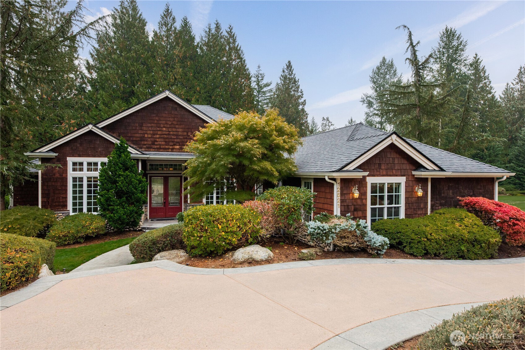 12521 6th Avenue NE