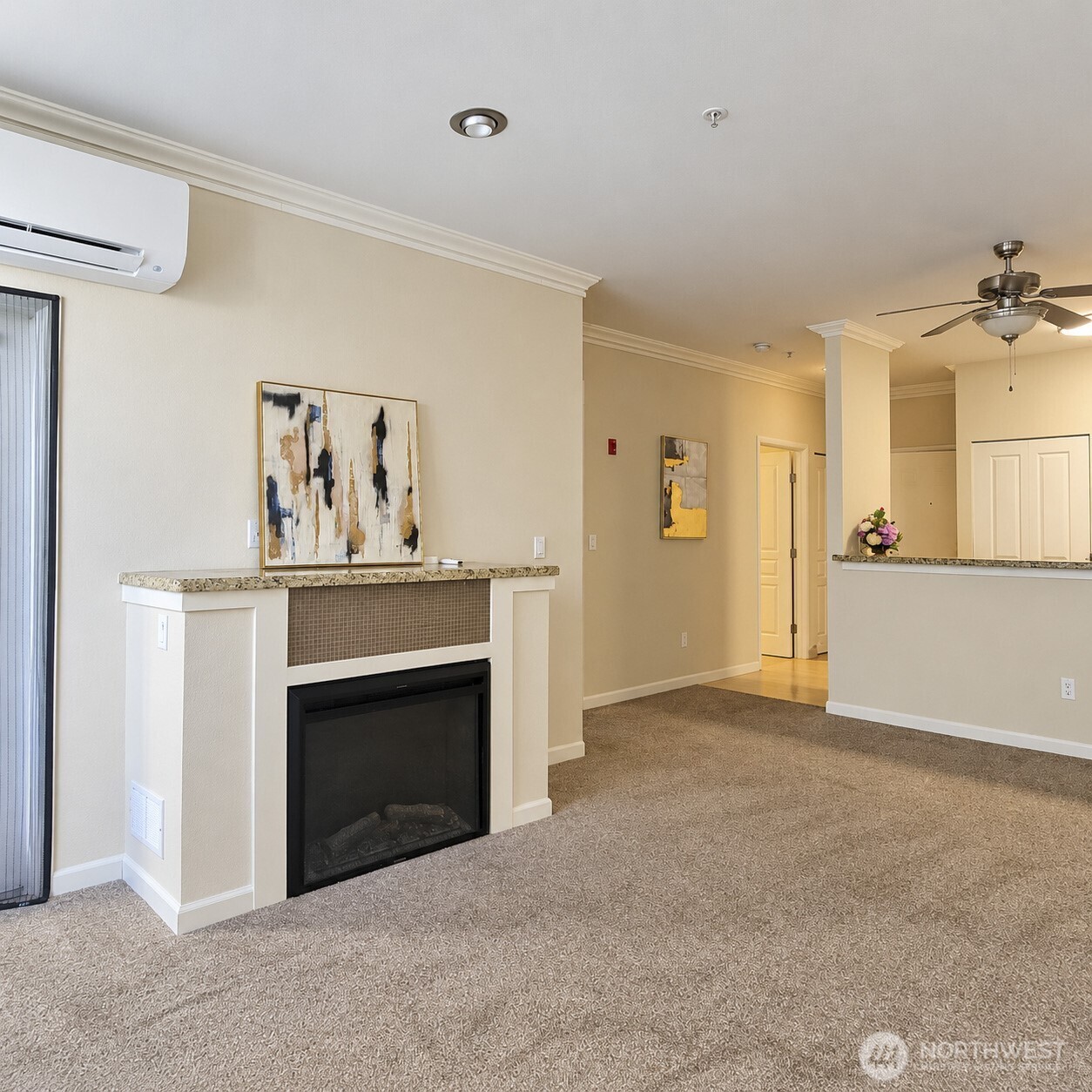 225 Logan Avenue S #106