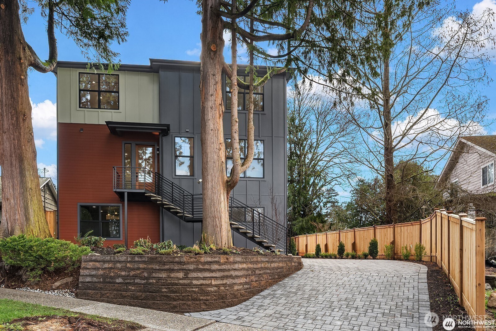 2615 NE 87th Street