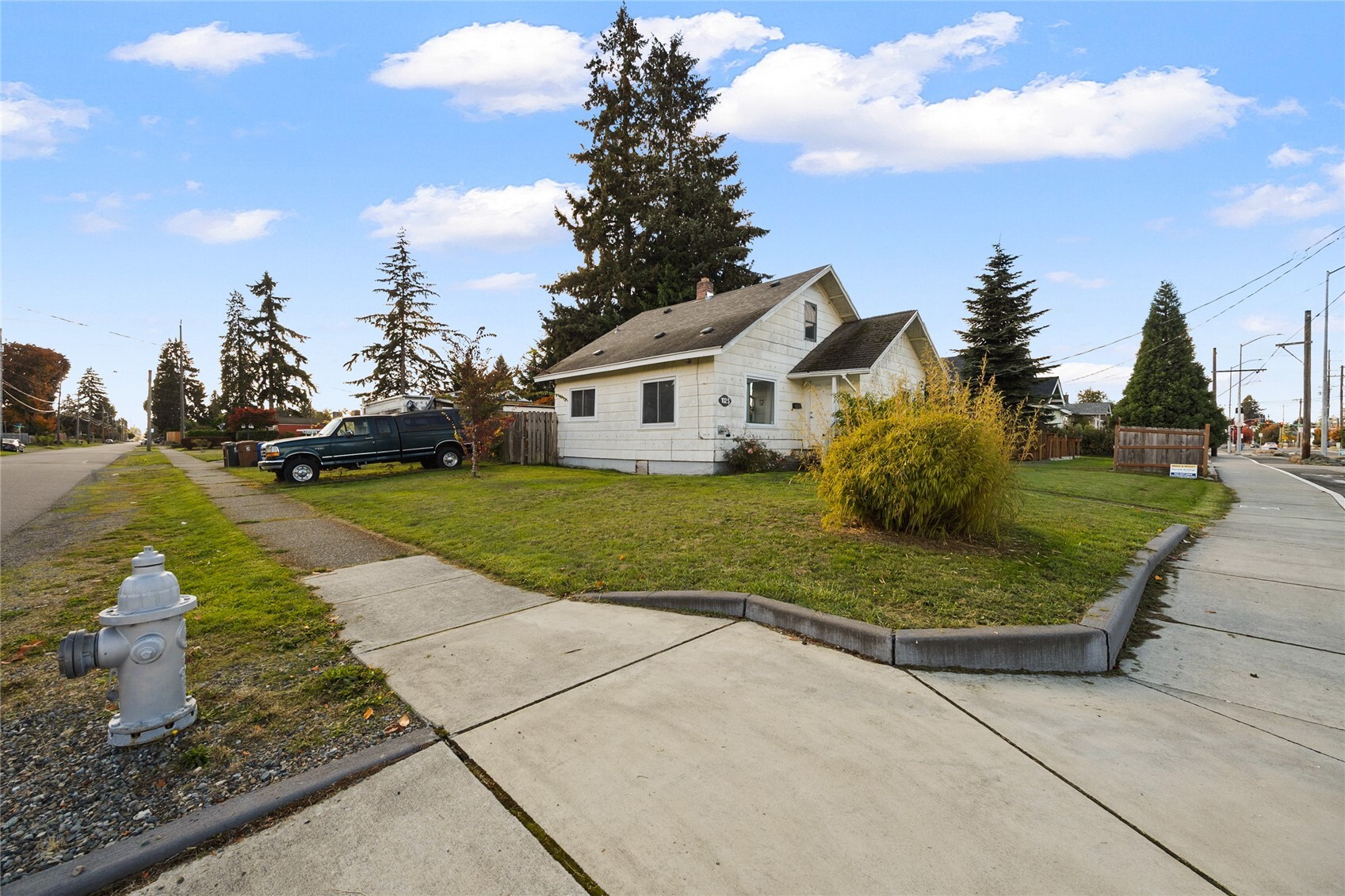 102 S 64th St, Tacoma, WA 98408, photo 3 of 32