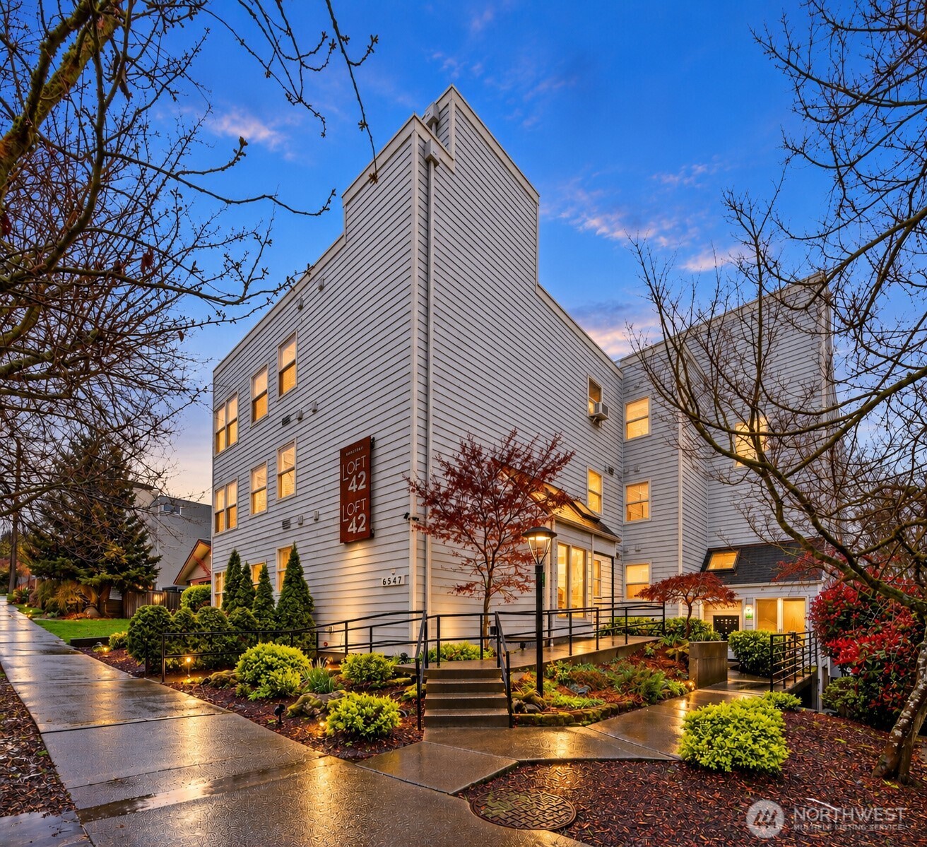 6547 42nd Avenue SW #303