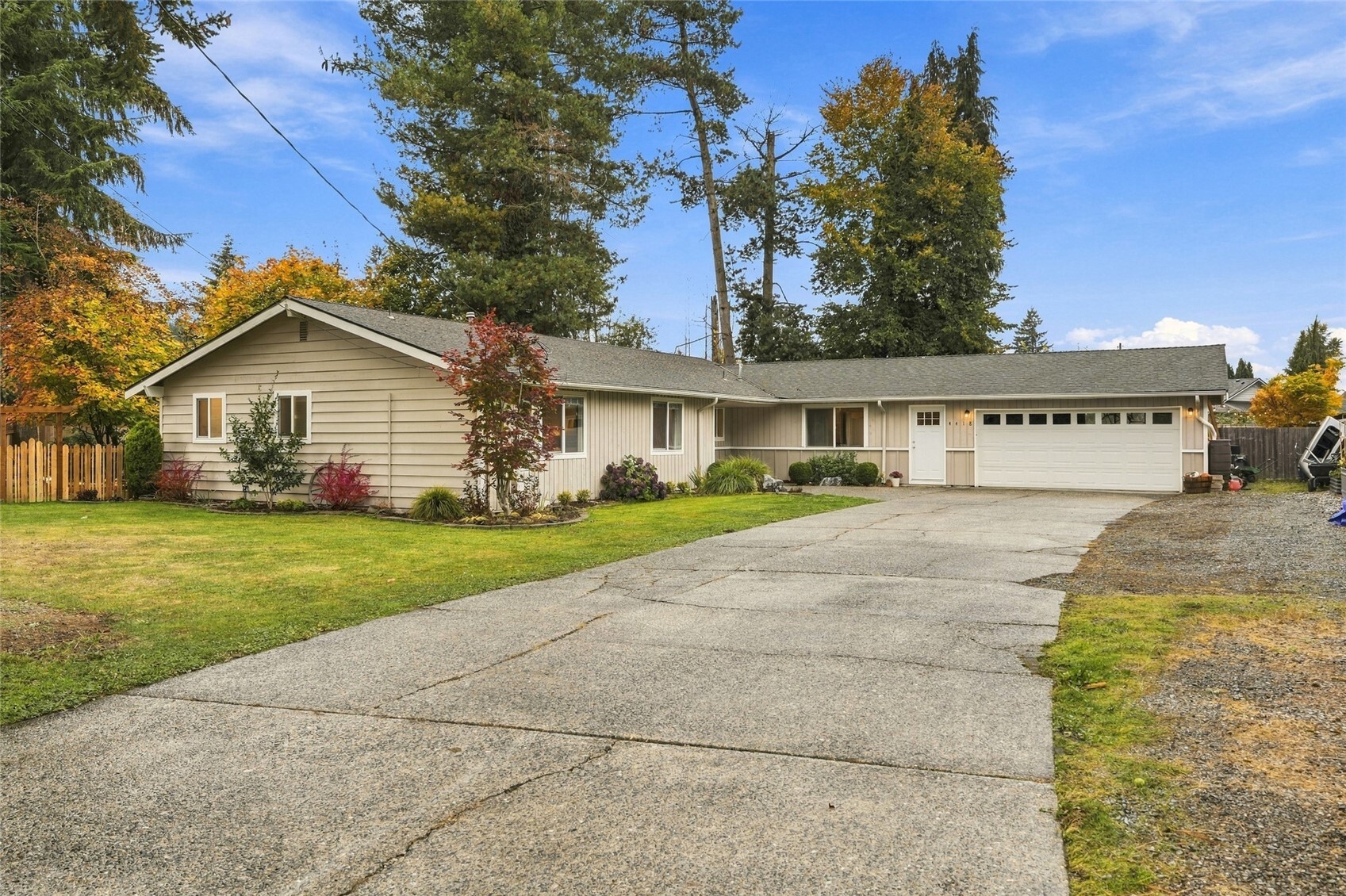4418 110th Place NE, Marysville, WA 98271, photo 2 of 40