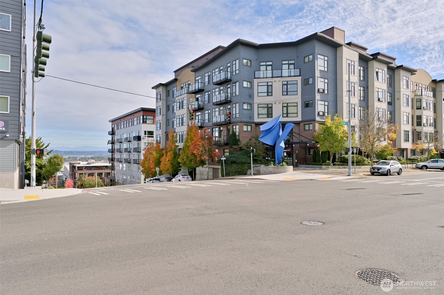1501 Tacoma Avenue S #417