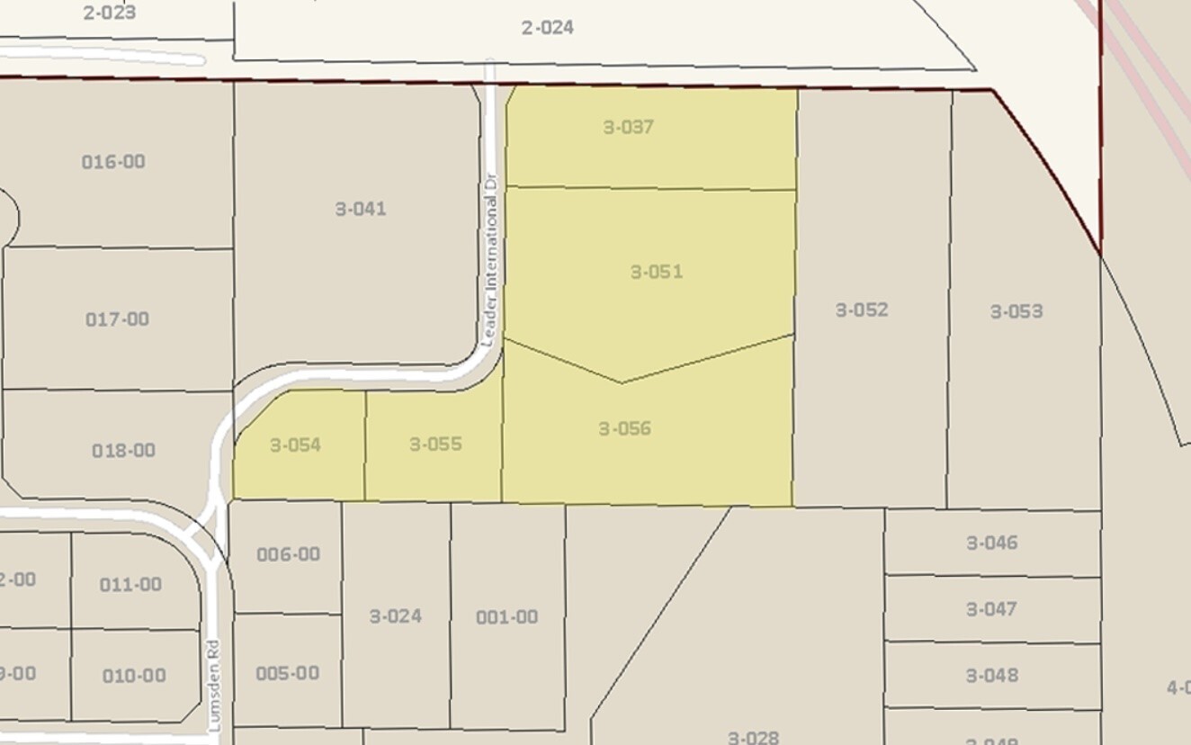 5 Lots Leader International Drive
