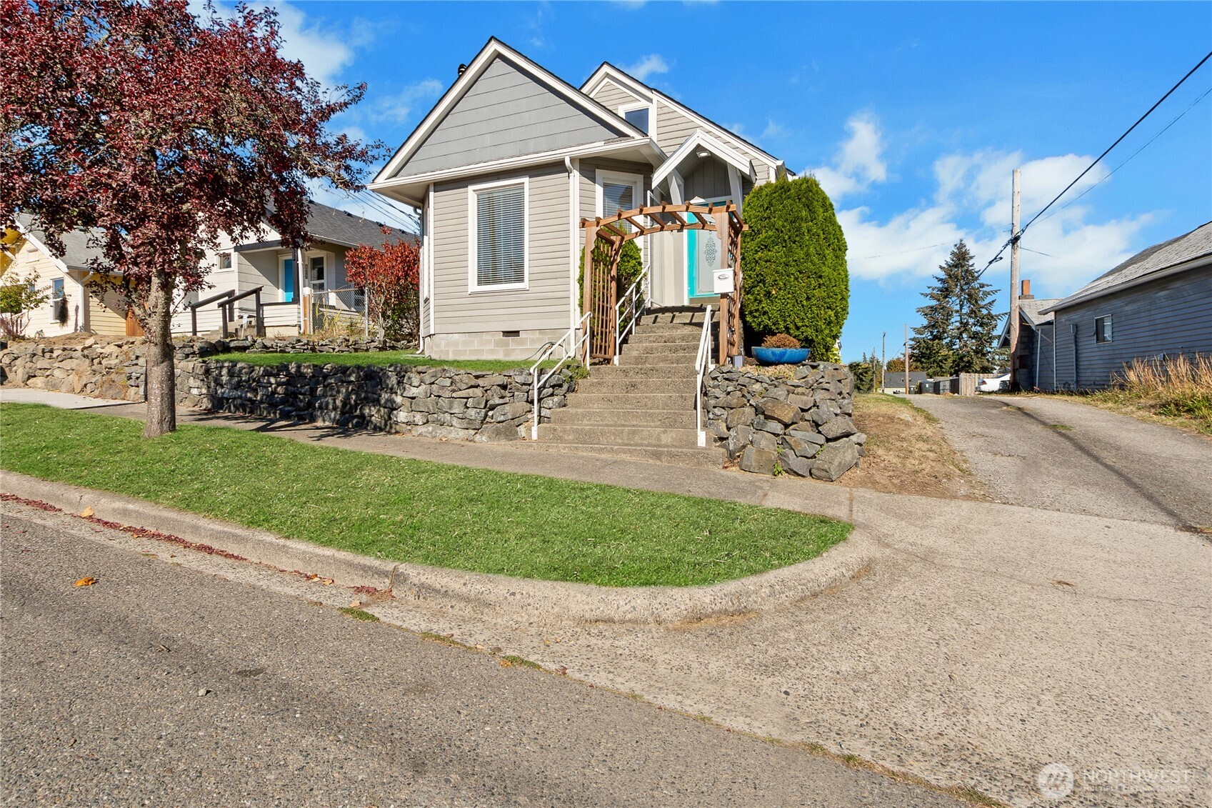 4915 N 43rd Street