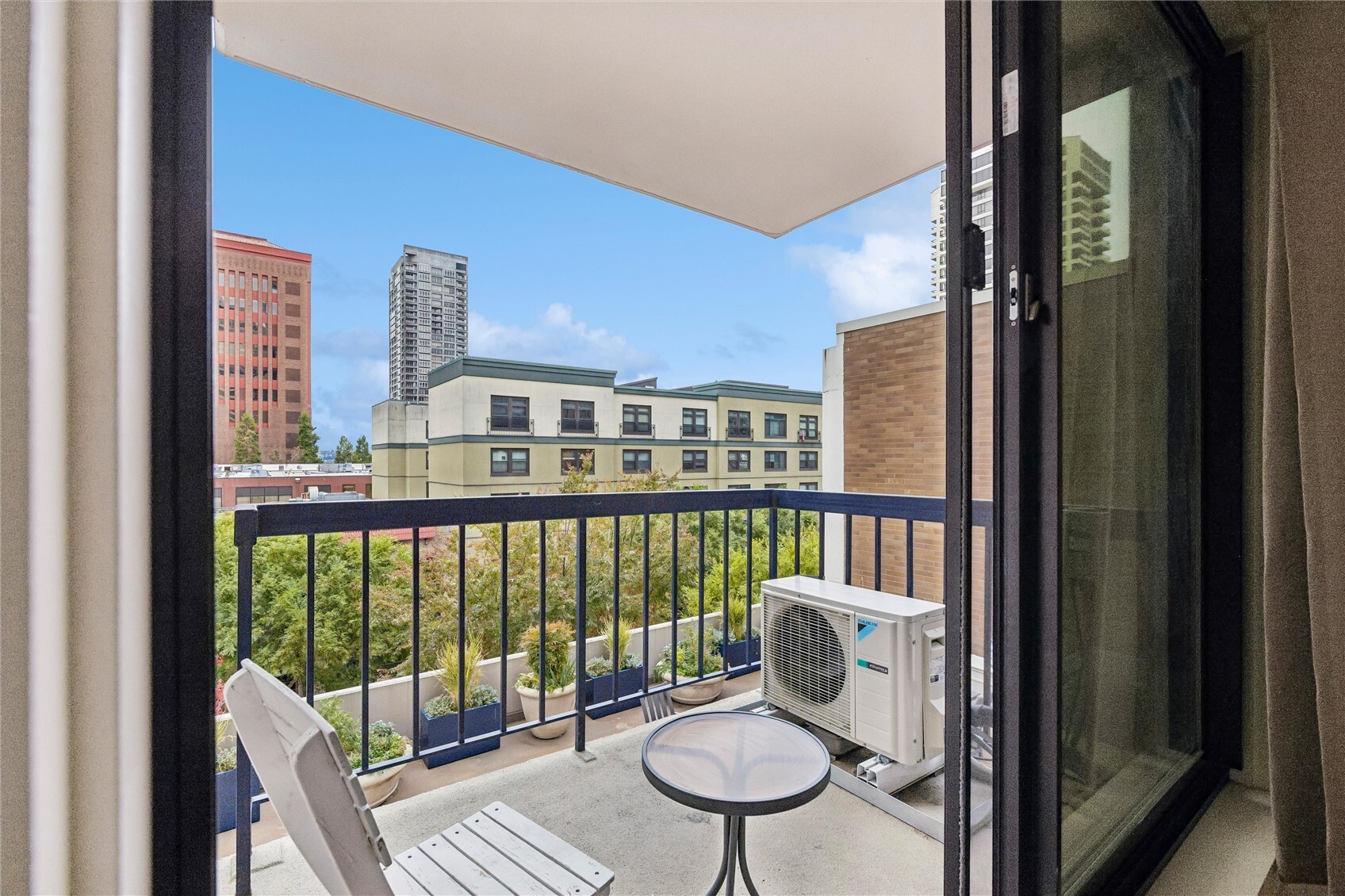 2100 Third Avenue #503
