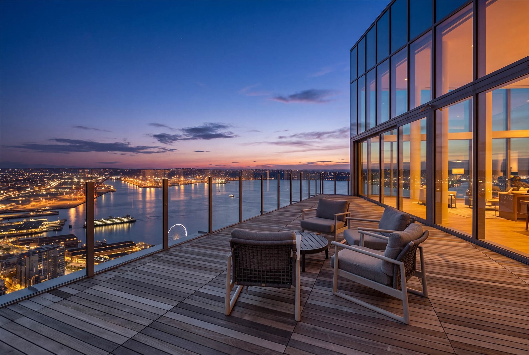 121 Stewart Street #501
