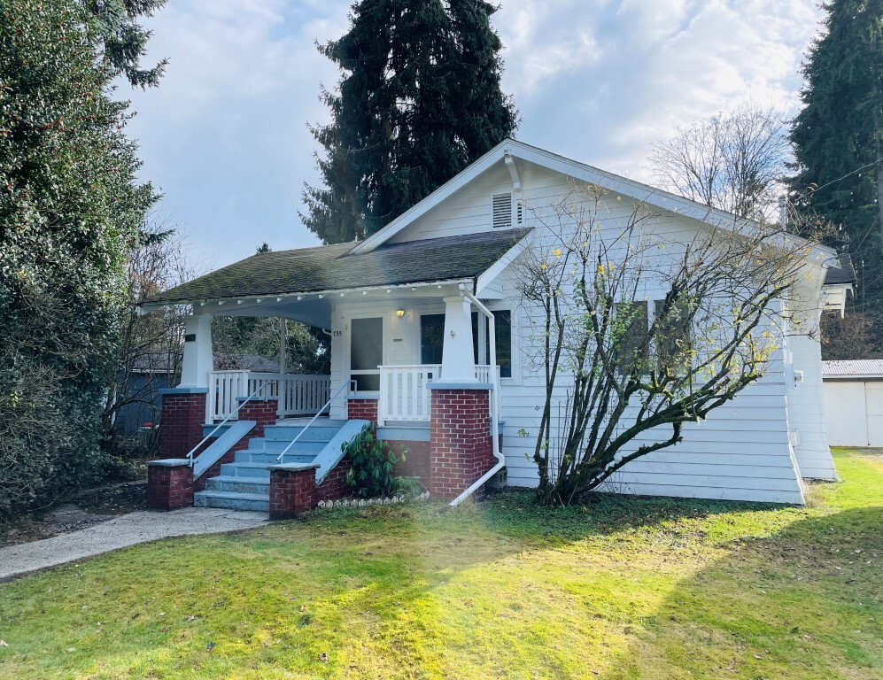 735 N 188th Street