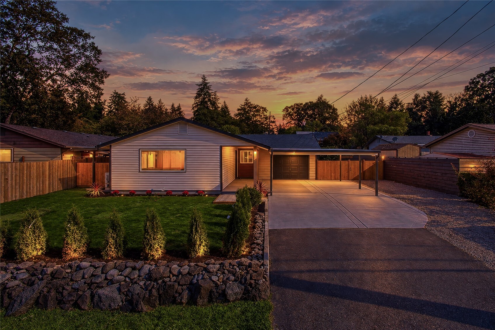 8407 Woodbourne Drive SW