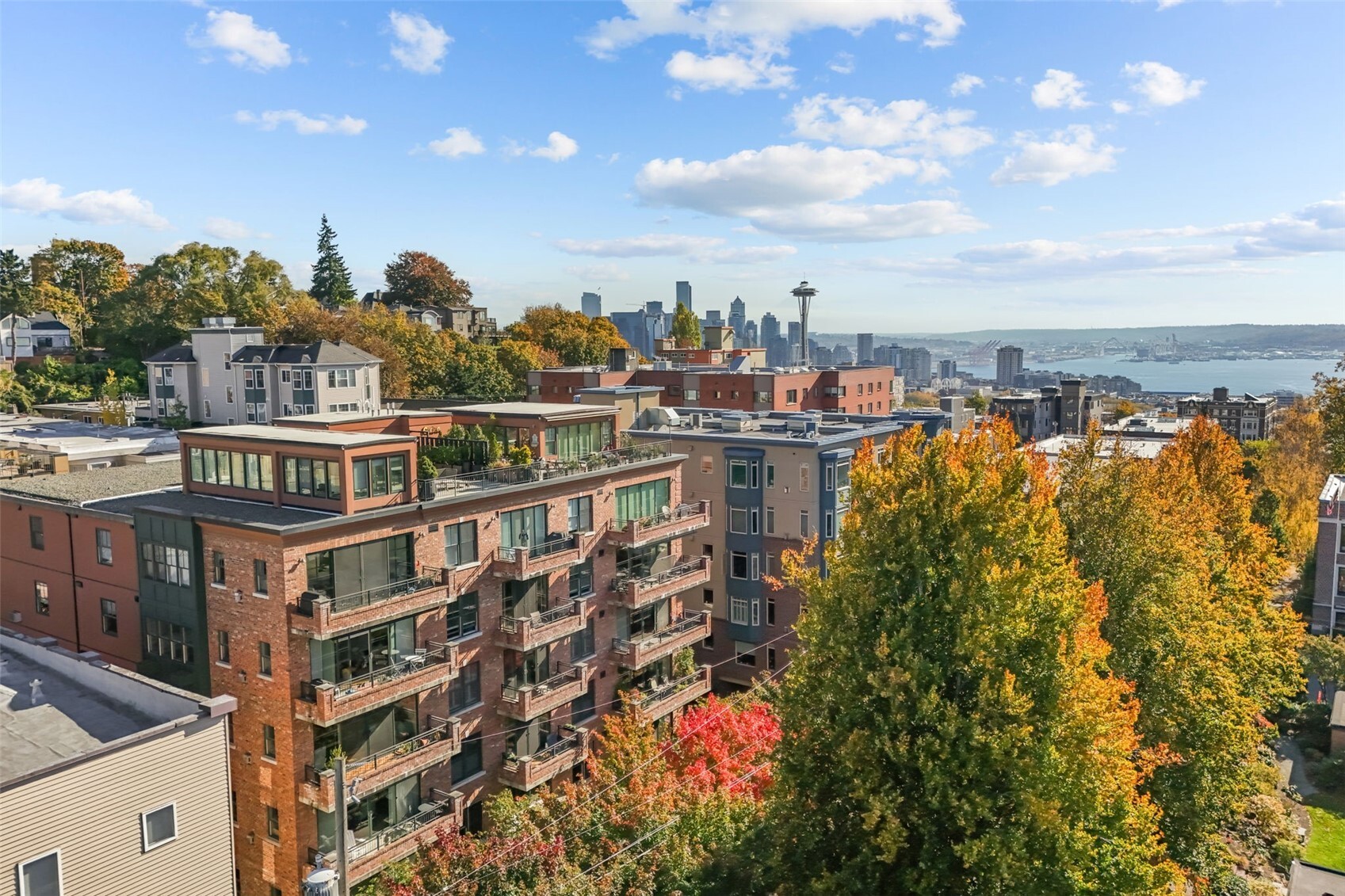 1414 1st Avenue W #203