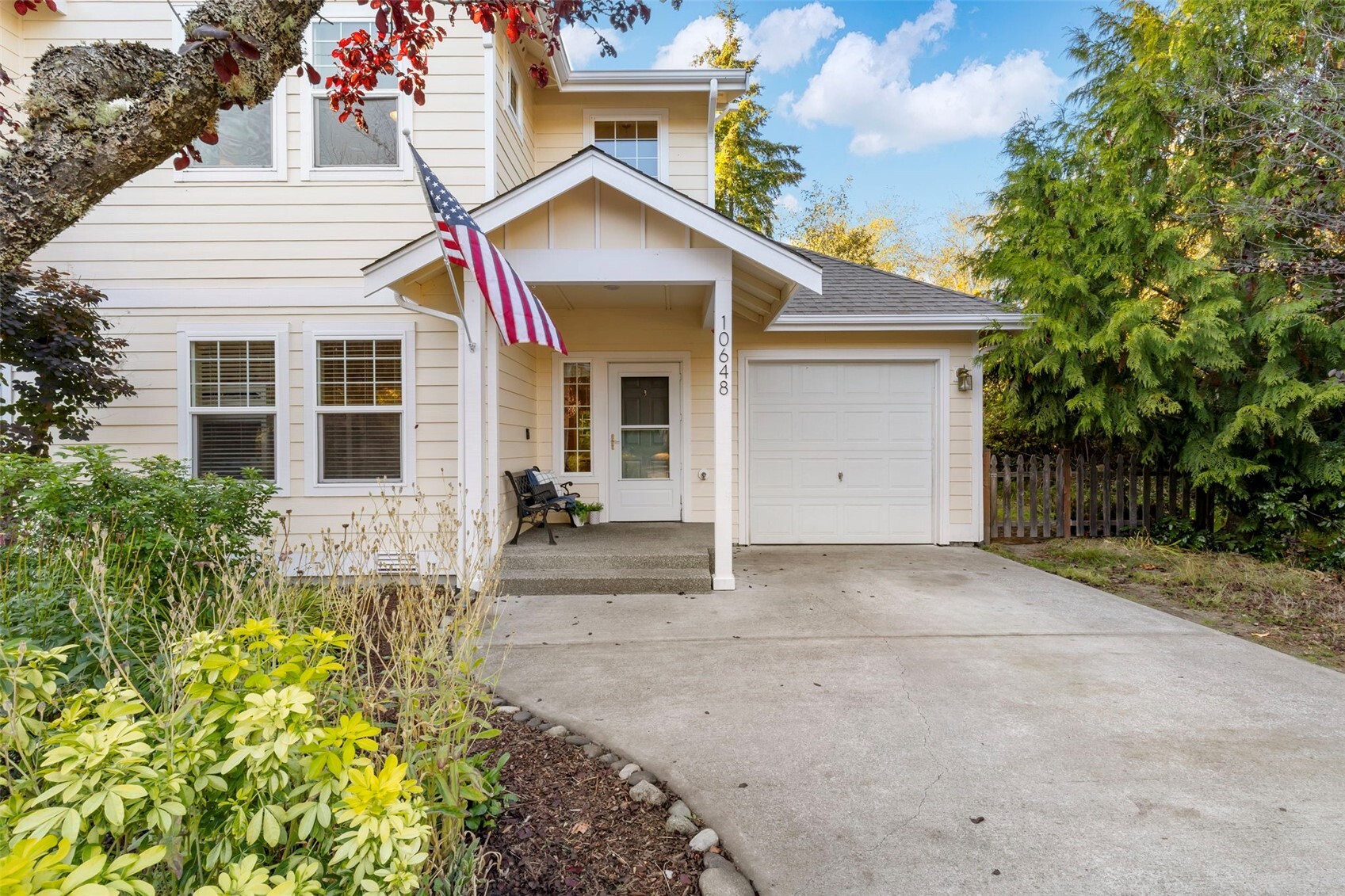 10648 NE Kingston Meadow Circle