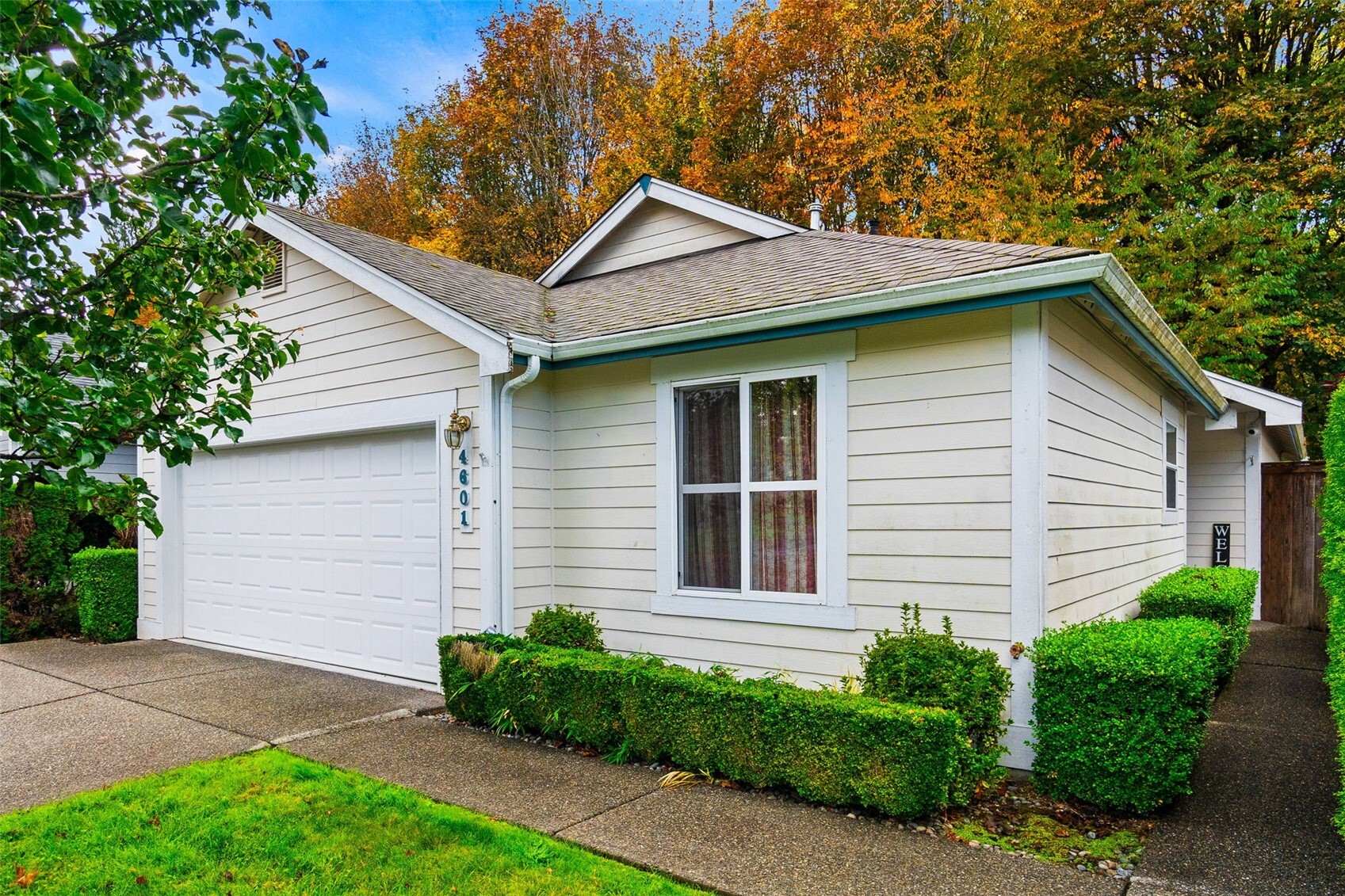 4601 Remington Lane SE, Lacey, WA 98503, photo 2 of 40