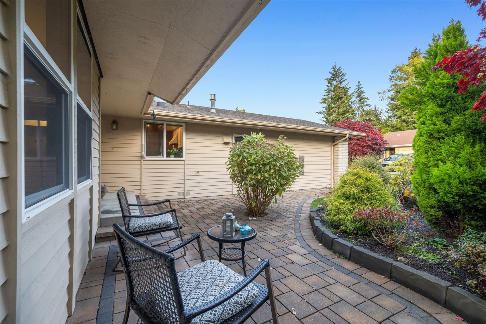 24813 10th Avenue S, Des Moines, WA 98198, photo 4 of 34