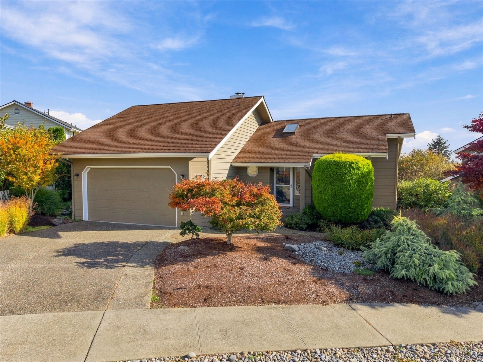 4706 Silver Bow Road NE