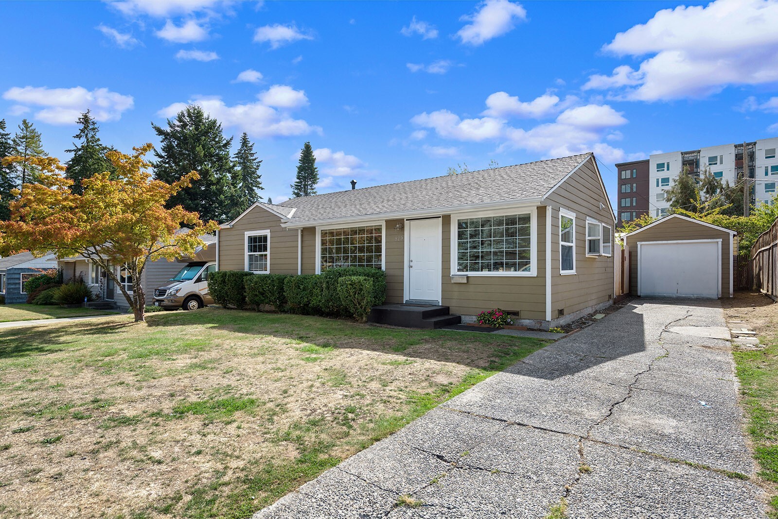 829 NE 189th Street