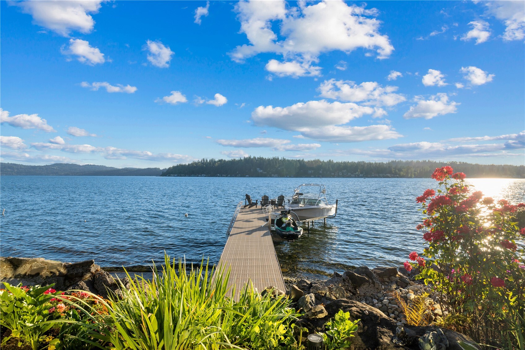 2825 E Lake Sammamish Parkway NE, Sammamish, WA 98074, photo 4 of 21