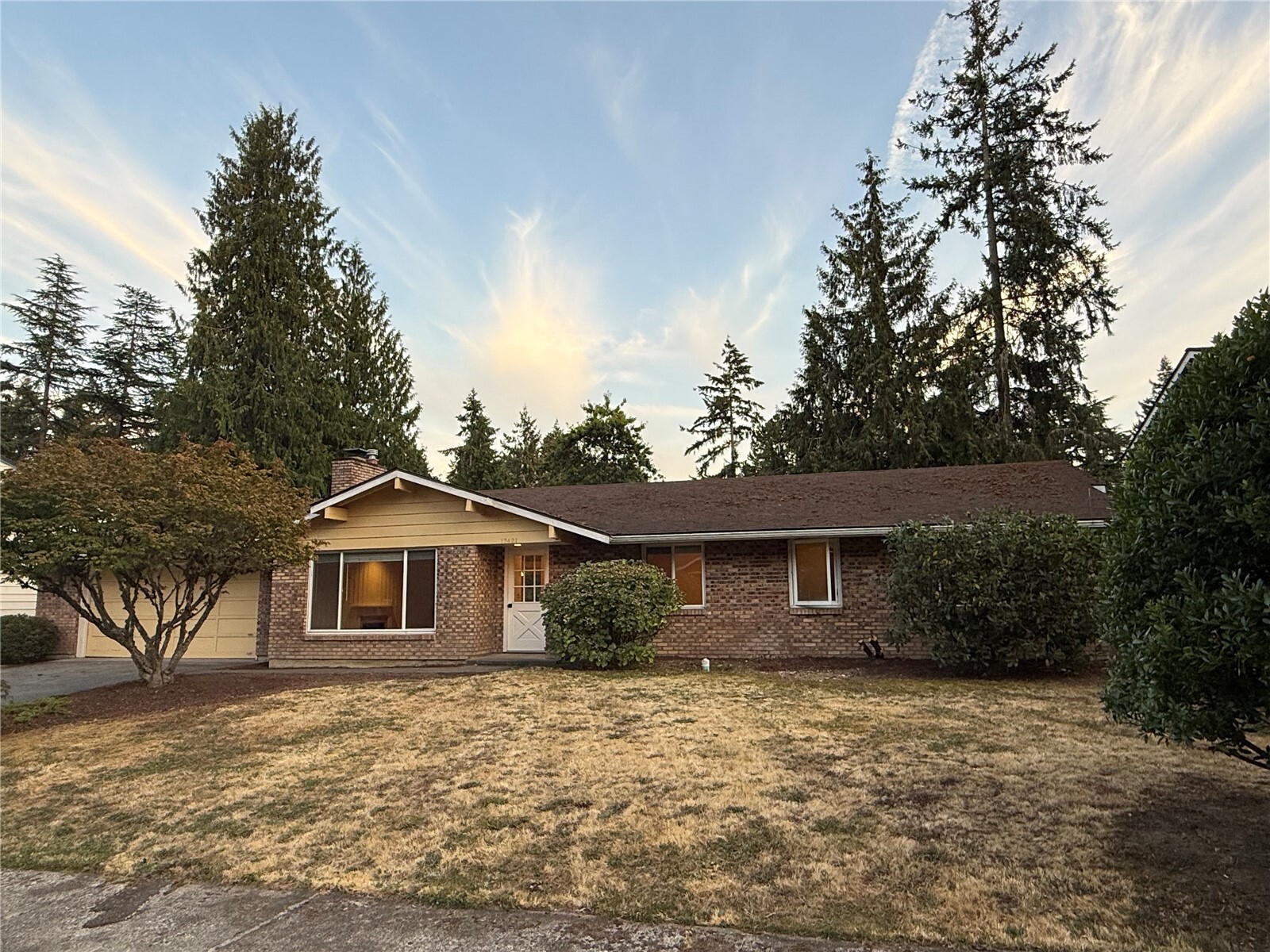 17421 NE 11th Street, Bellevue, WA 98008, photo 2 of 22