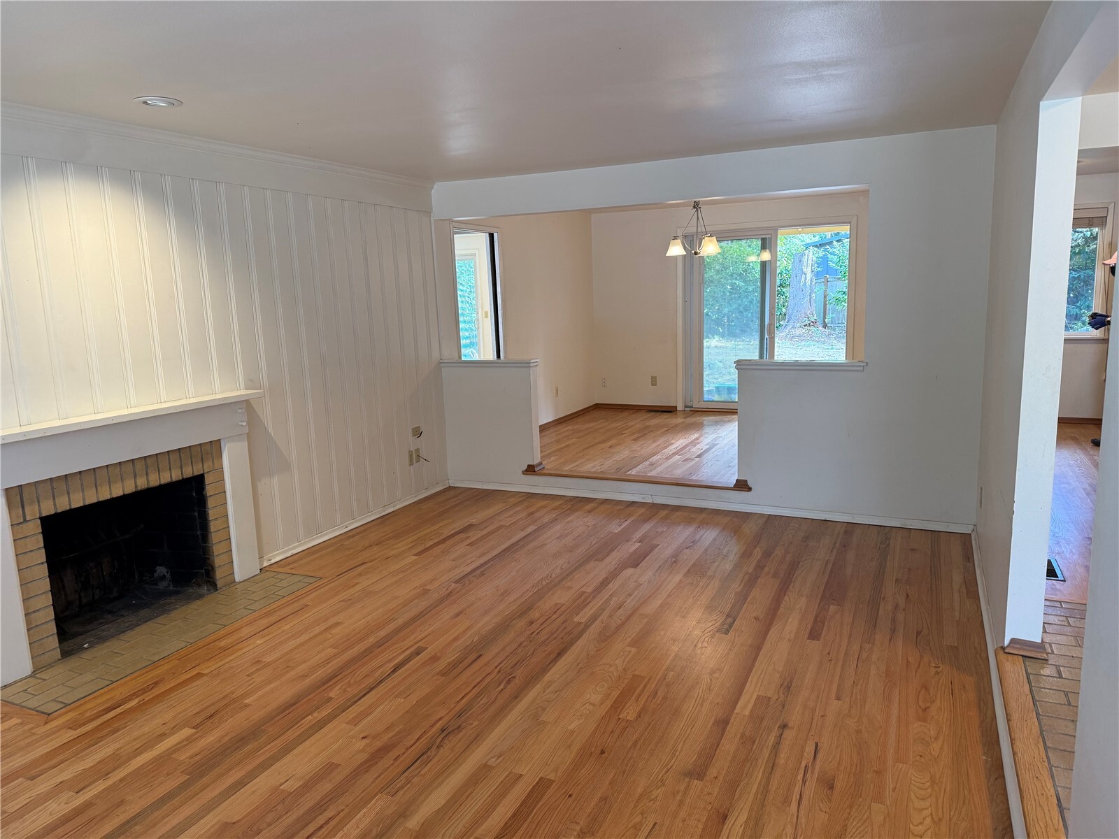 17421 NE 11th Street, Bellevue, WA 98008, photo 5 of 22
