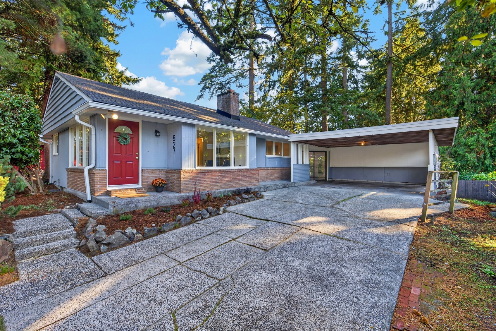 527 N 172nd Street, Shoreline, WA 98133, photo 4 of 40