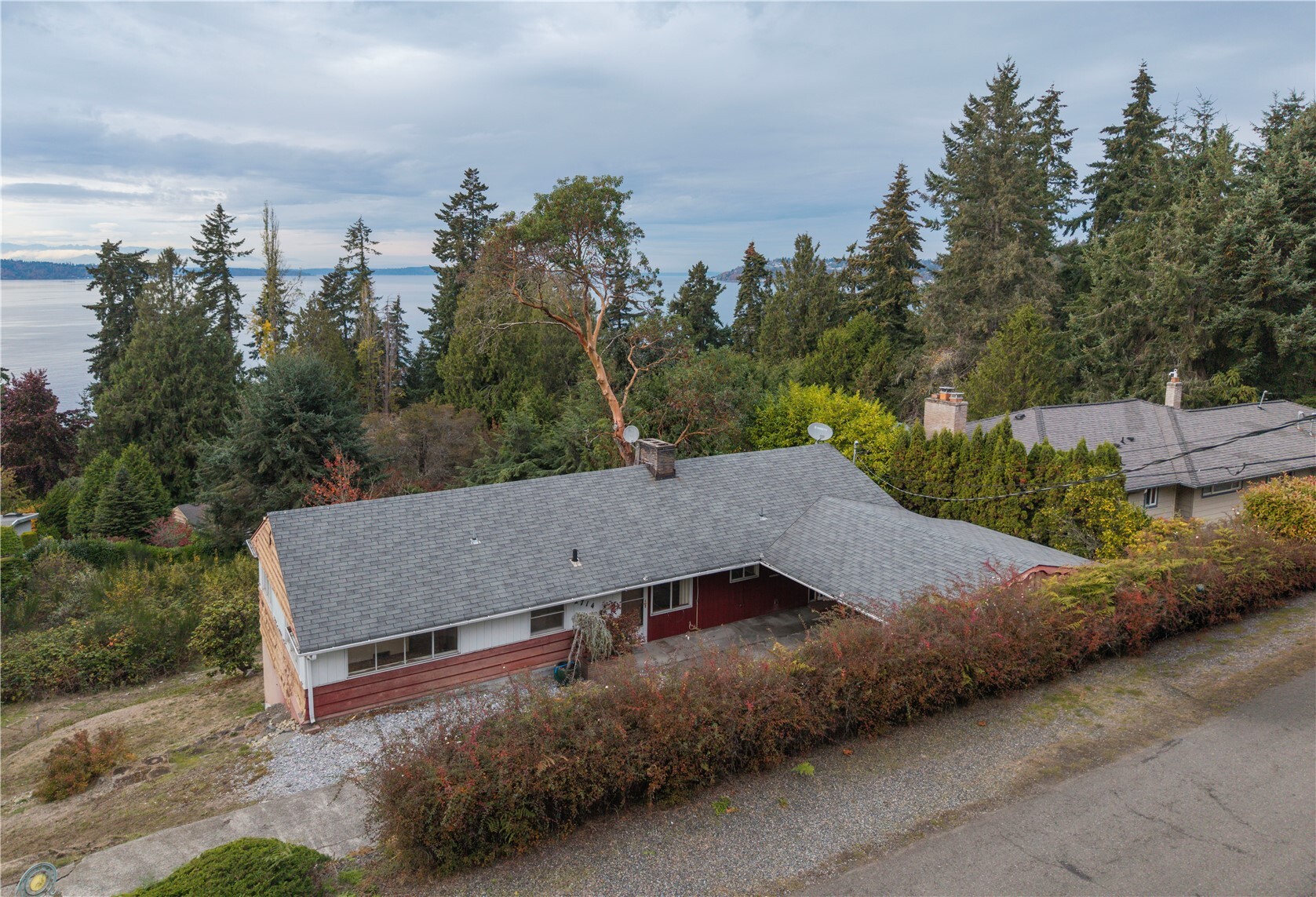 2714 SW 164th Place, Burien, WA 98166, photo 2 of 25