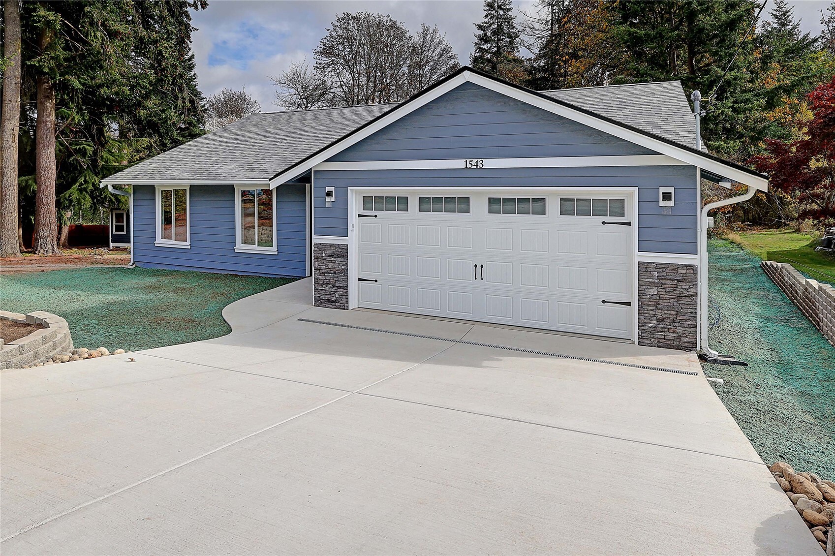 1543 Graham Drive