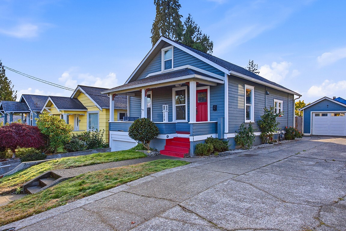 1219 9th Street