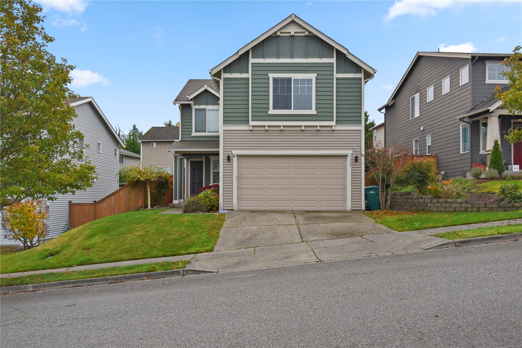 5558 Buckhorn Way