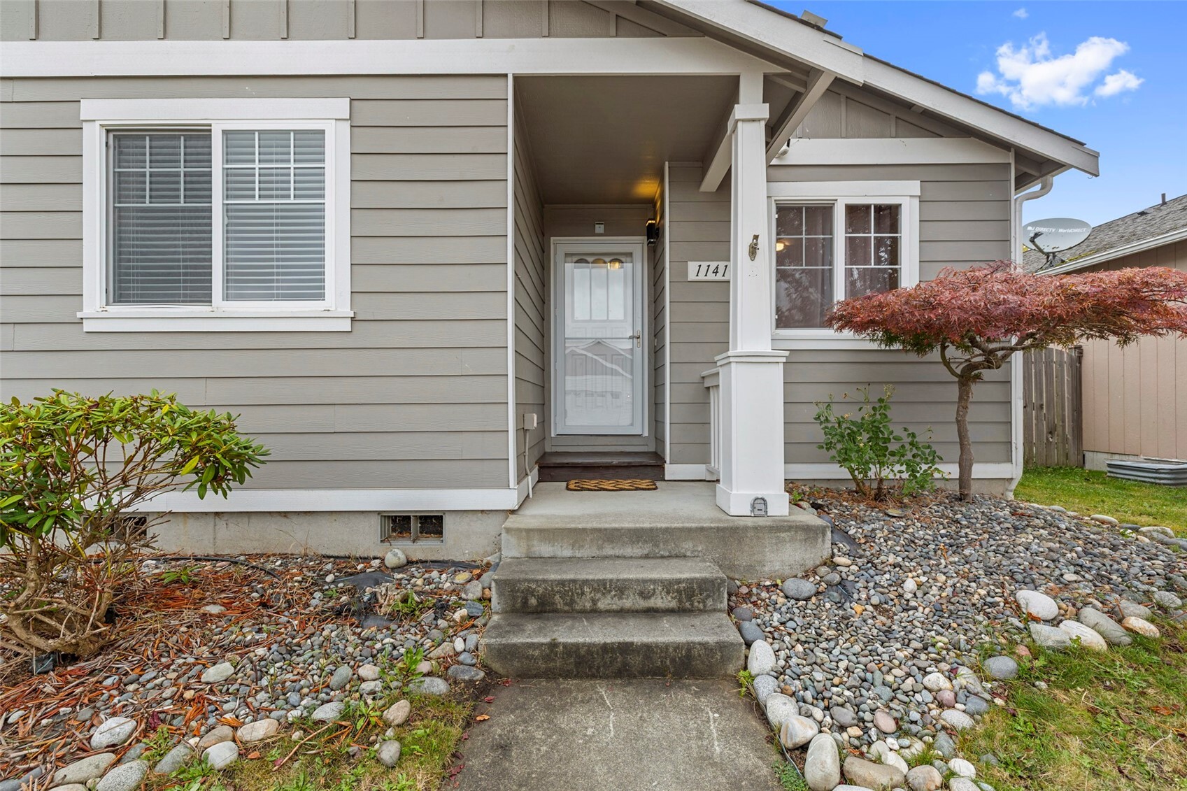 1141 NE Cordero Place, Oak Harbor, WA 98277, photo 3 of 31