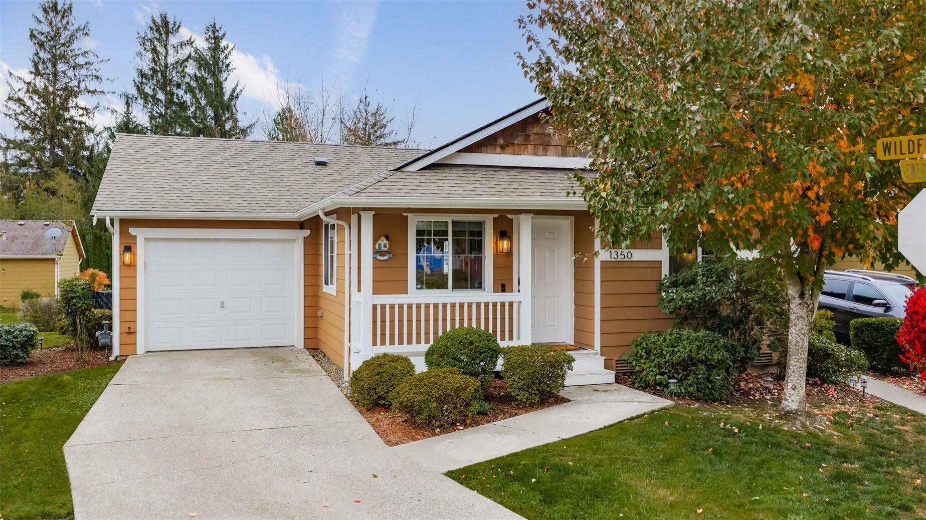 1350 Wildflower Way, Sedro Woolley, WA 98284, photo 2 of 31